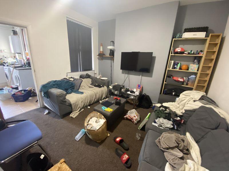 6 bed House Share for rent in Nottingham. From Zebralets Nottingham