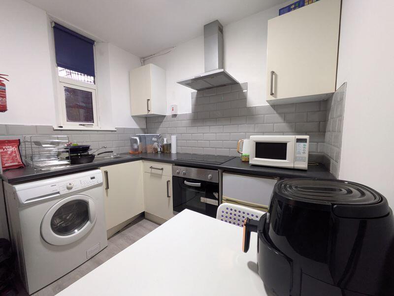 0 bed Studio for rent in Nottingham. From ZEBRAlets - Nottingham