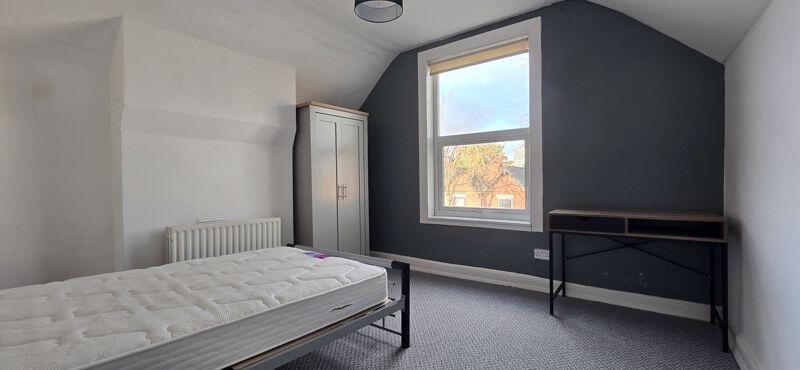 4 bed Mid Terraced House for rent in Nottingham. From Zebralets Nottingham