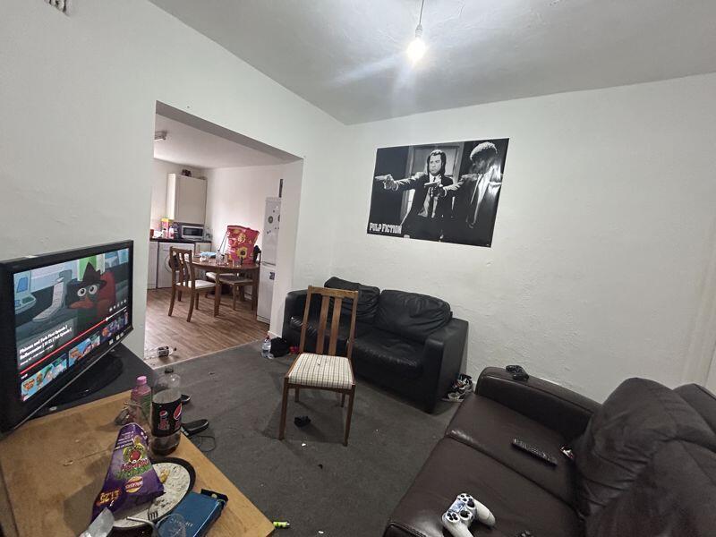 2 bed Detached for rent in Nottingham. From ZEBRAlets - Nottingham