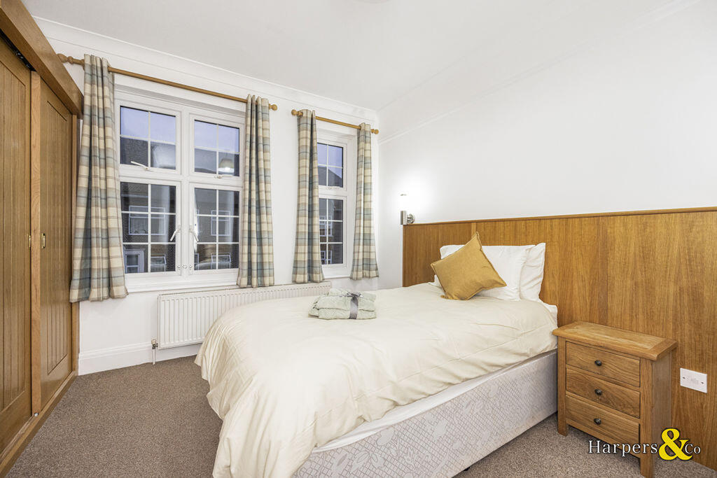 3 bed Annexe for rent in Sidcup. From Harpers & Co - Bexley