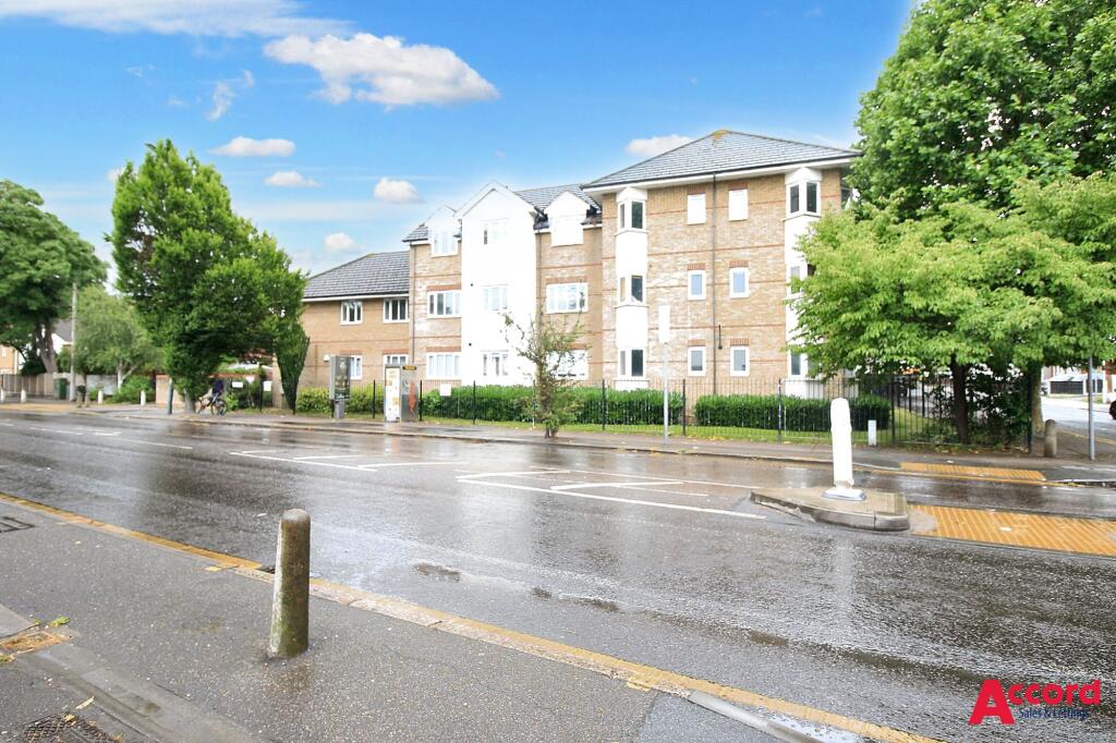 2 bed House (unspecified) for rent in Romford. From Accord Sales & Lettings - Romford