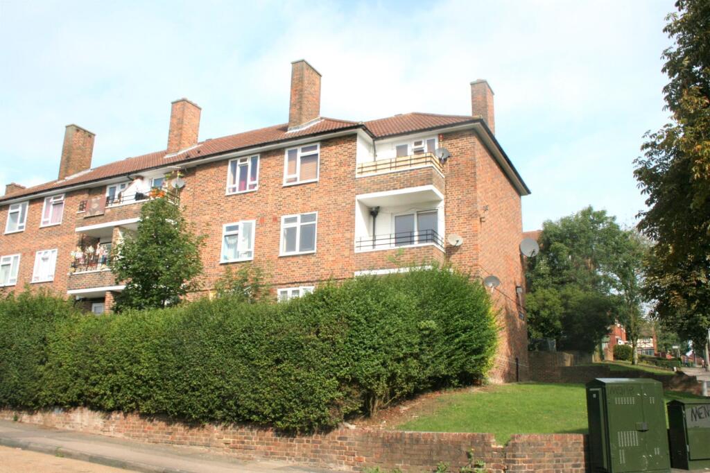 1 bed Not Specified for rent in South Weald. From Accord Sales & Lettings - Romford 1 bed Not Specified for rent in South Weald. From Accord Sales & Lettings - Romford
