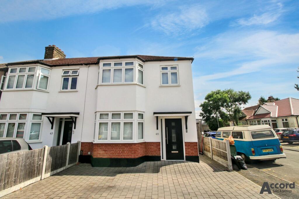 2 bed End of Terrace for rent in Romford. From Accord Sales & Lettings - Romford 2 bed End of Terrace for rent in Romford. From Accord Sales & Lettings - Romford