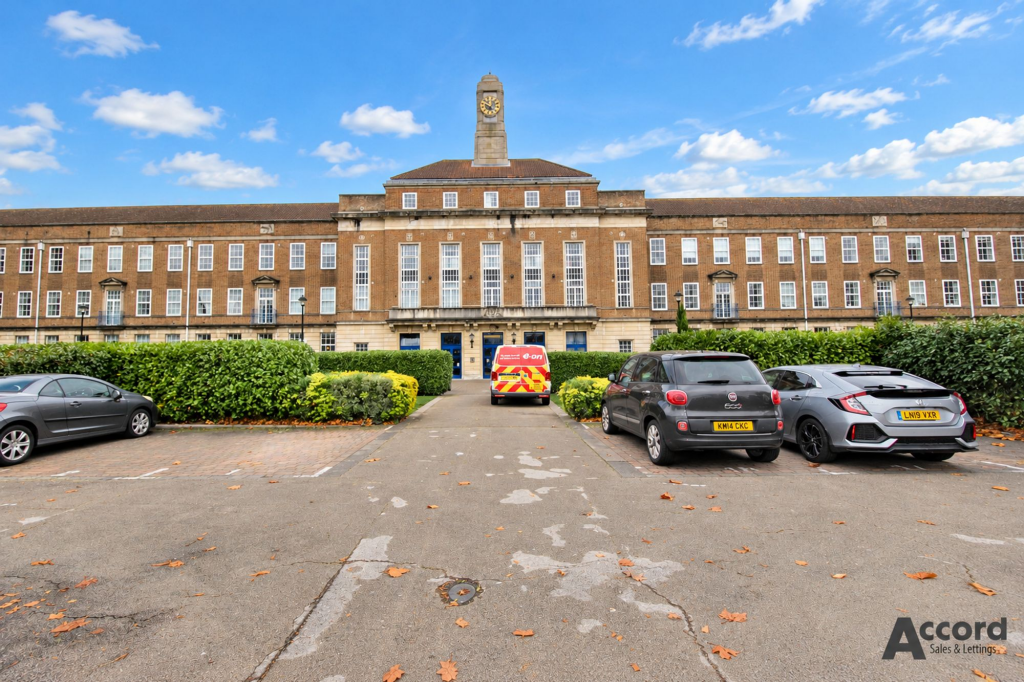 2 bed 1st Floor Flat for rent in Barking. From Accord Sales & Lettings - Romford