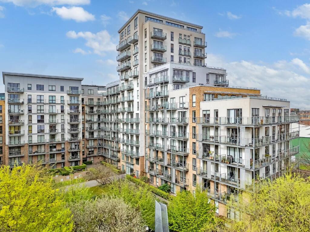 2 bed Apartment for rent in Bow. From Butler & Stag - London