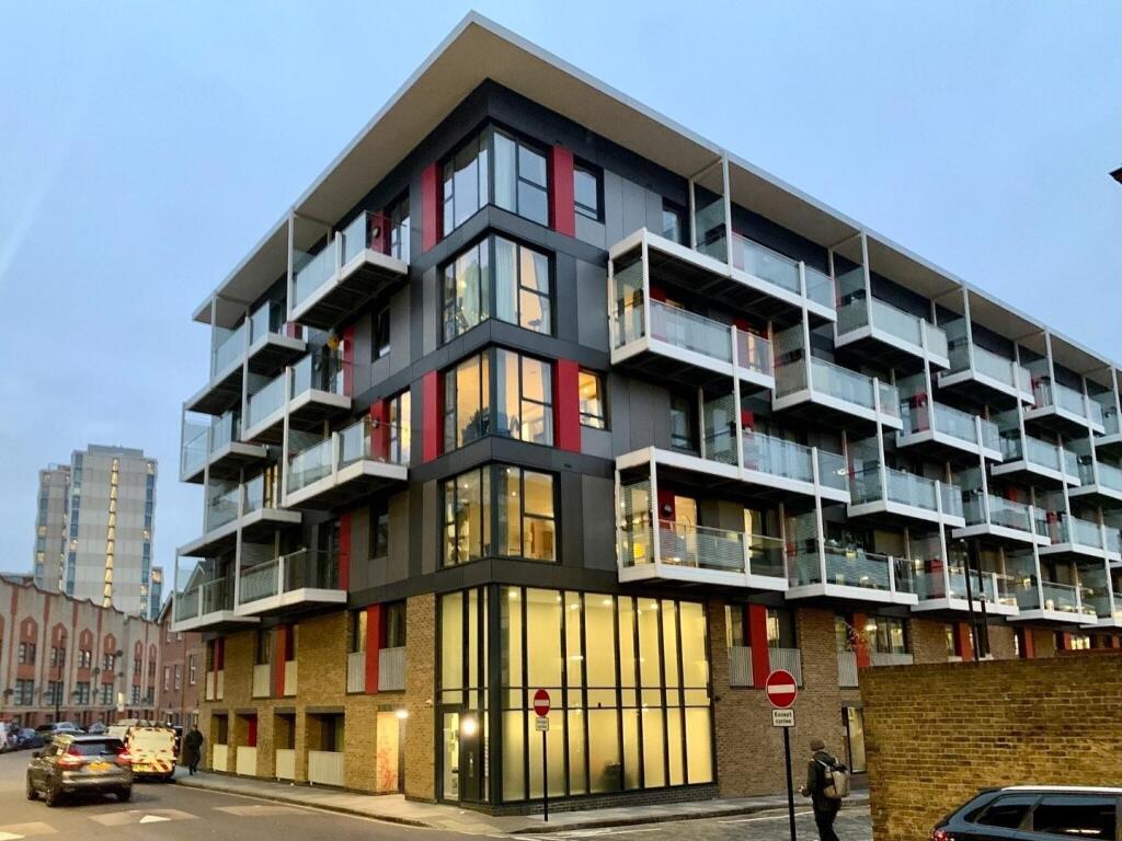 2 bed Apartment for rent in Stepney. From Butler & Stag - London