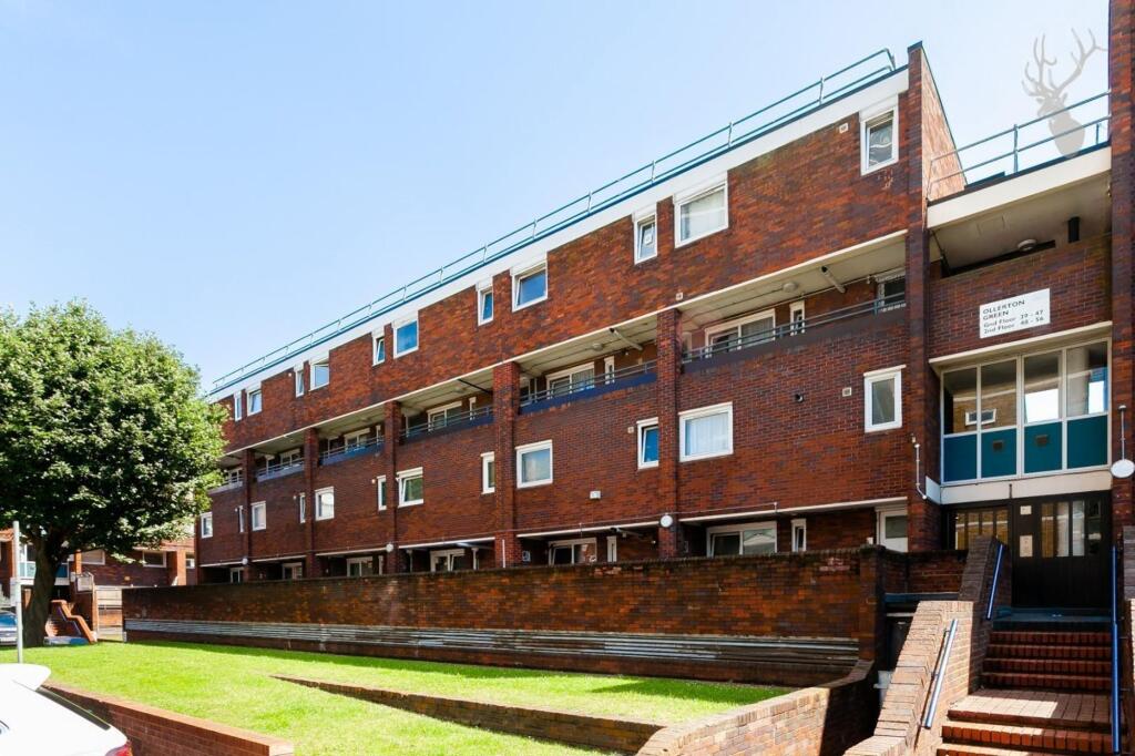 3 bed Annexe for rent in Bow. From Butler & Stag - London
