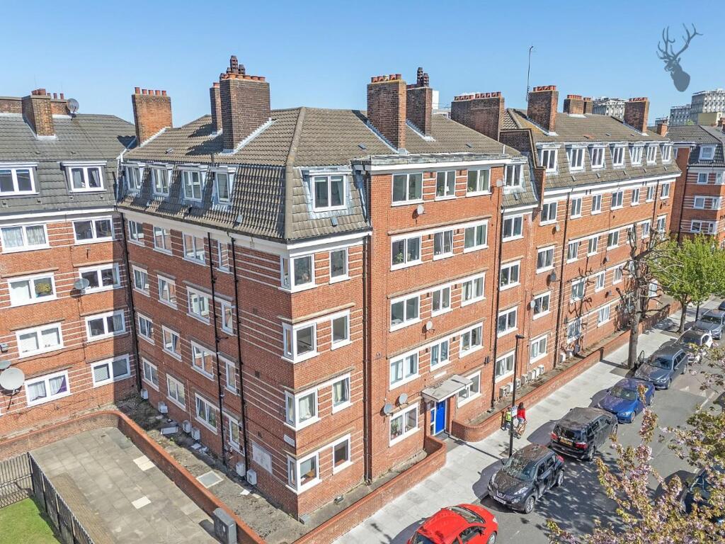 3 bed 1st Floor Flat for rent in Bethnal Green. From Butler & Stag - London 3 bed 1st Floor Flat for rent in Bethnal Green. From Butler & Stag - London