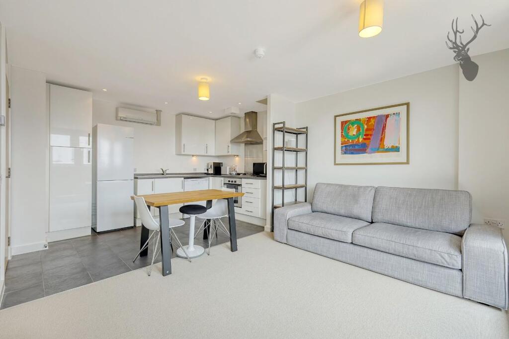 1 bed Apartment for rent in Bow. From Butler & Stag - London 1 bed Apartment for rent in Bow. From Butler & Stag - London