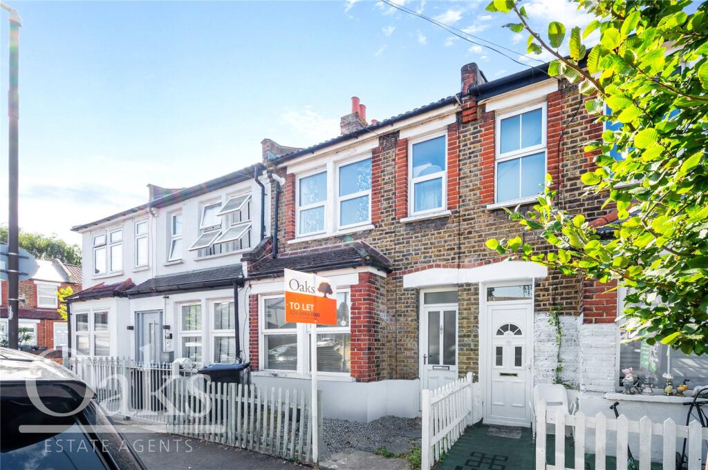 3 bed Mid Terraced House for rent in Streatham. From Oaks Estate Agents - Streatham