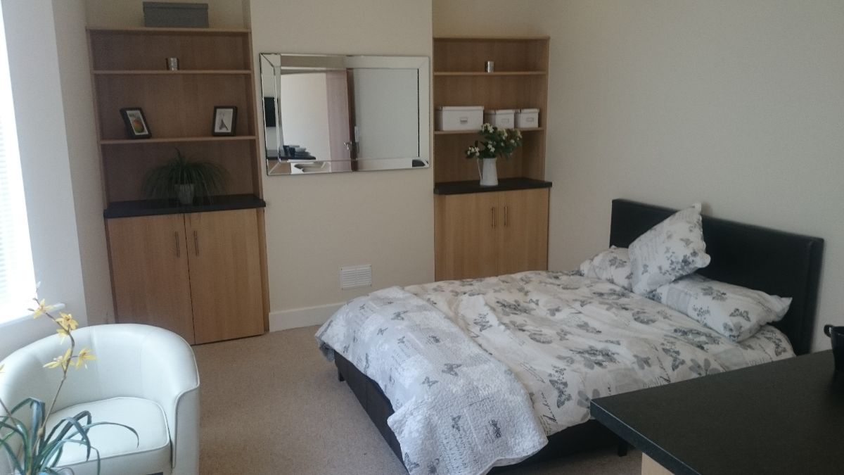 1 bed Room for rent in Poole. From Abacus Homes Ltd