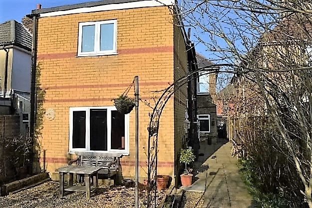 1 bed House Share for rent in Bournemouth. From Abacus Homes Ltd