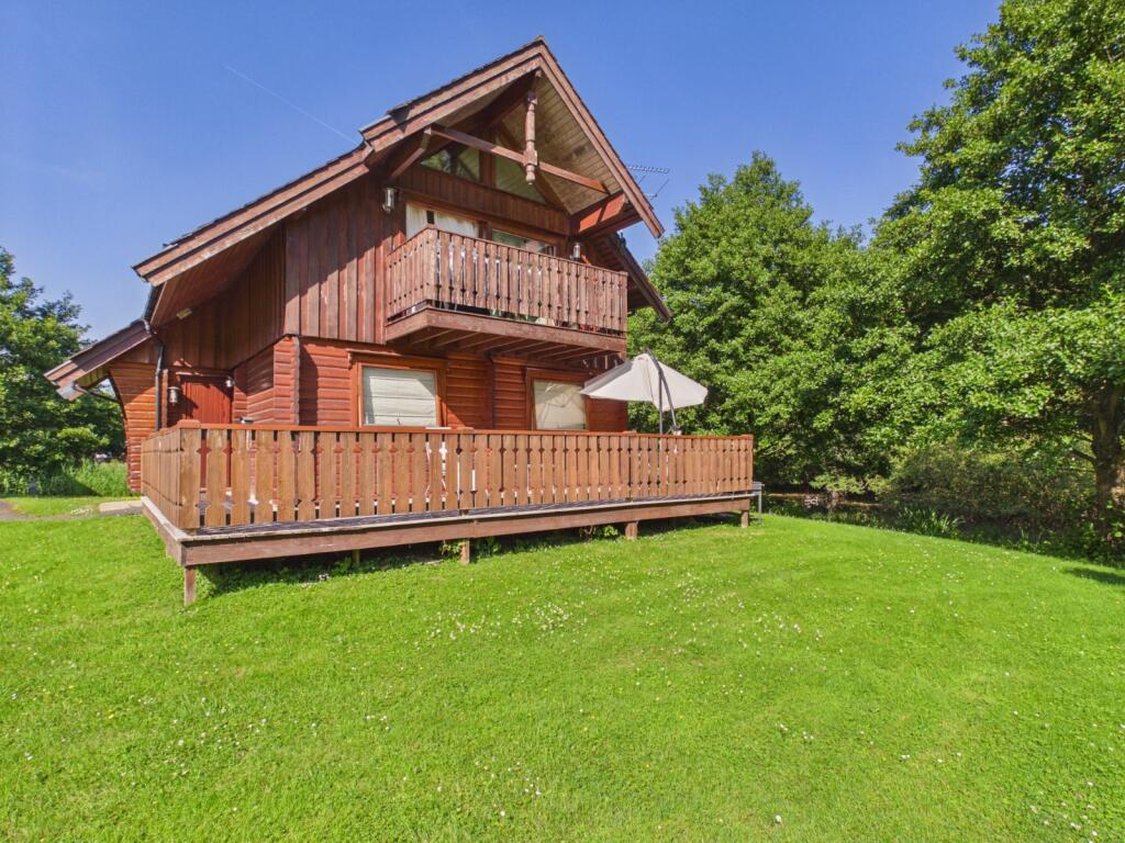 2 bed Detached for rent in Temple. From The Frost Partnership - Flackwell Heath