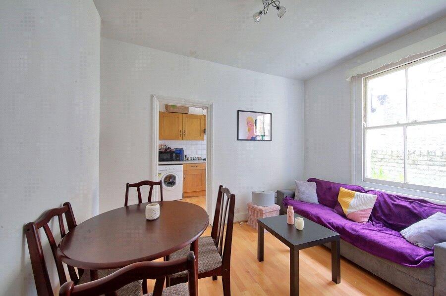 2 bed Apartment for rent in Fulham. From Rampton Baseley - Northcote Road