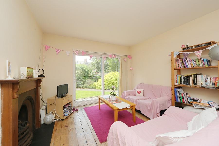 3 bed Apartment for rent in Clapham. From Rampton Baseley - Northcote Road 3 bed Apartment for rent in Clapham. From Rampton Baseley - Northcote Road