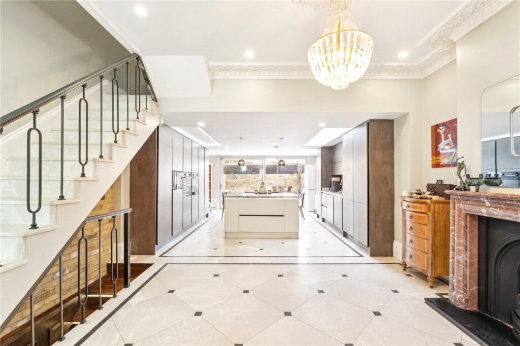5 bed Mid Terraced House for rent in Battersea. From Rampton Baseley - Northcote Road