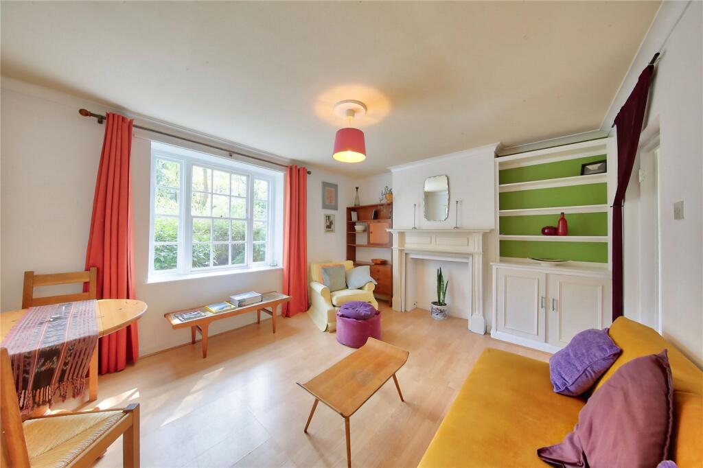 2 bed Apartment for rent in Clapham. From Rampton Baseley - Northcote Road