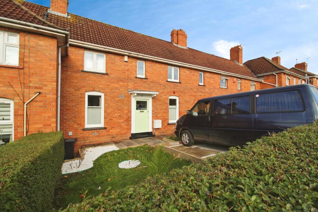 3 bed Mid Terraced House for rent in Bristol. From Northwood - Bristol