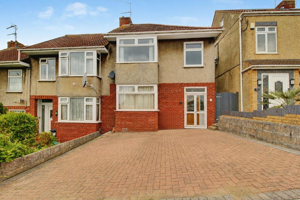 3 bed Semi Detached for rent in Two Mile Hill. From Northwood - Bristol 3 bed Semi Detached for rent in Two Mile Hill. From Northwood - Bristol