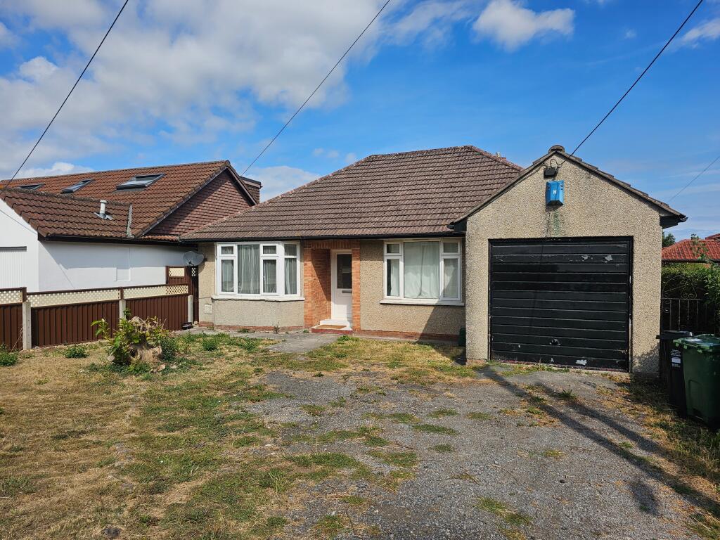 2 bed Detached bungalow for rent in Sandford. From Northwood - Bristol