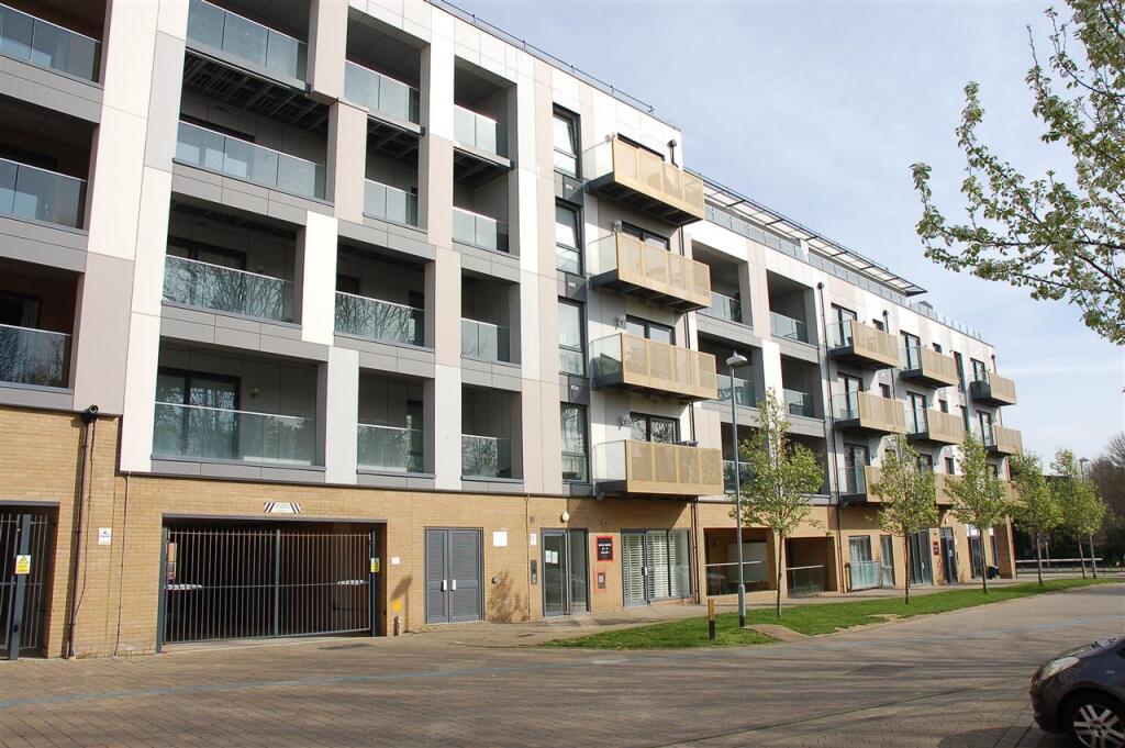 2 bed 1st Floor Flat for rent in Chelmsford. From Adrians - Chelmsford