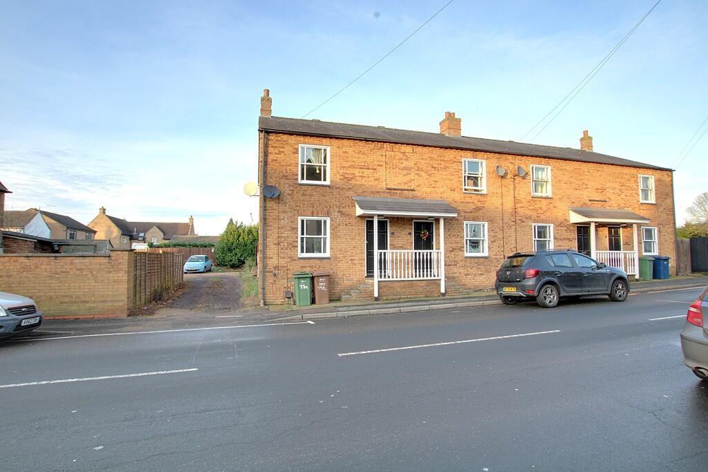 3 bed End of Terrace for rent in Chatteris. From Ellis Winters Estate Agents - Chatteris 3 bed End of Terrace for rent in Chatteris. From Ellis Winters Estate Agents - Chatteris