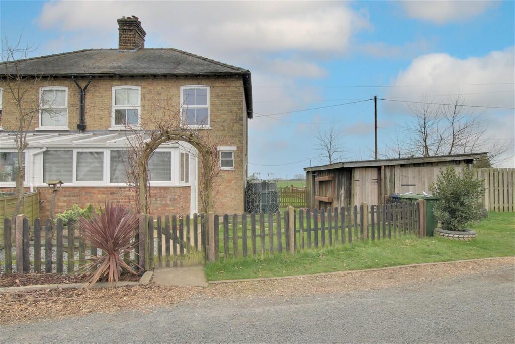 3 bed Semi Detached for rent in March. From Ellis Winters Estate Agents - Chatteris