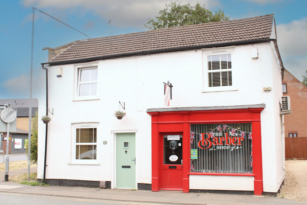 4 bed Detached for rent in Chatteris. From Ellis Winters Estate Agents - Chatteris 4 bed Detached for rent in Chatteris. From Ellis Winters Estate Agents - Chatteris