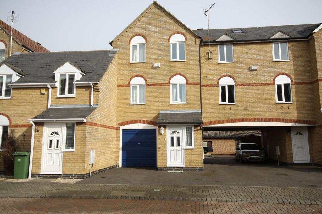 2 bed Town House for rent in Chatteris. From Ellis Winters Estate Agents - Chatteris