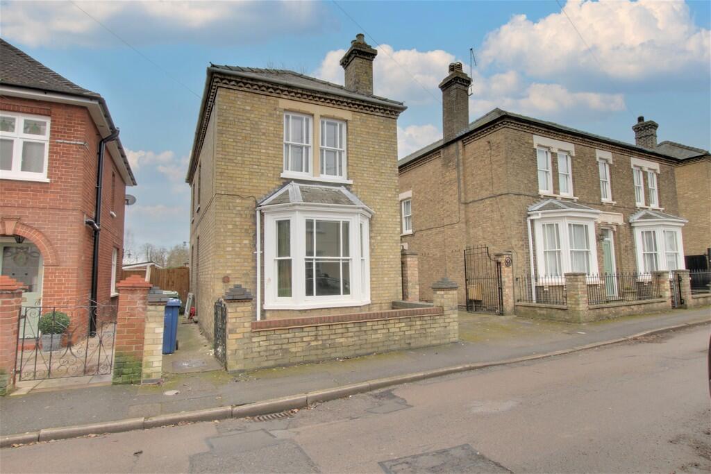 3 bed Detached for rent in Chatteris. From Ellis Winters Estate Agents - Chatteris