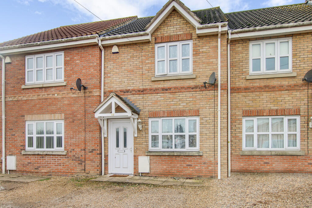 2 bed Mid Terraced House for rent in March. From Ellis Winters Estate Agents - March