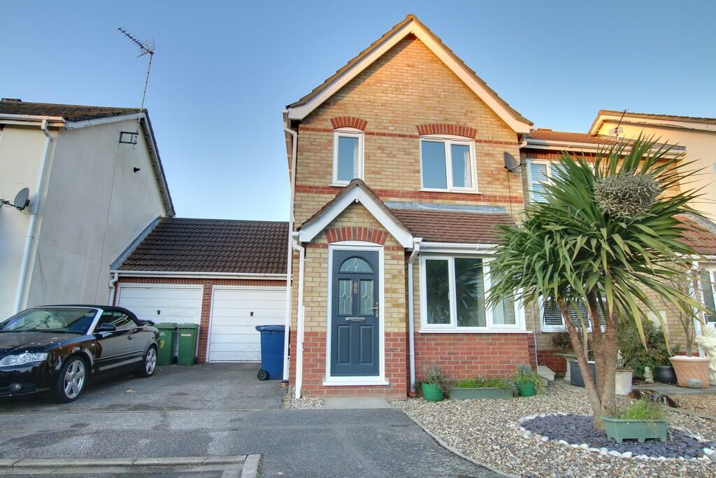 2 bed End of Terrace for rent in March. From Ellis Winters Estate Agents - March 2 bed End of Terrace for rent in March. From Ellis Winters Estate Agents - March
