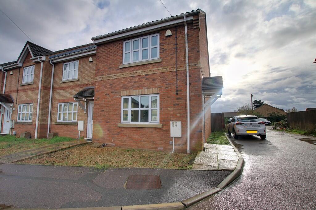 2 bed End of Terrace for rent in March. From Ellis Winters Estate Agents - March