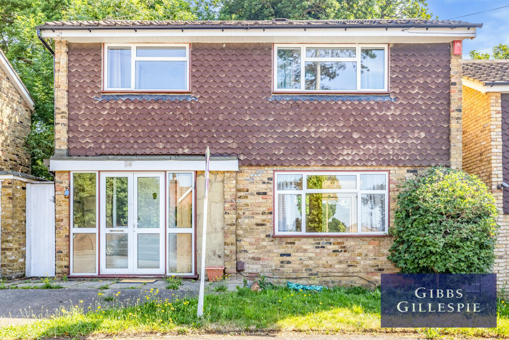 3 bed Detached House for rent in Pinner. From Gibbs Gillespie - Pinner