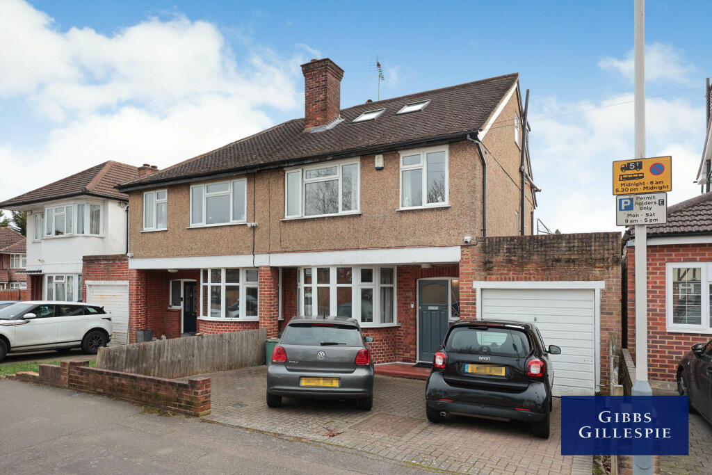 4 bed Semi-Detached House for rent in Pinner. From Gibbs Gillespie - Pinner