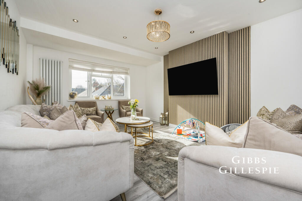 3 bed 1st Floor Flat for rent in Pinner. From Gibbs Gillespie - Pinner Sales