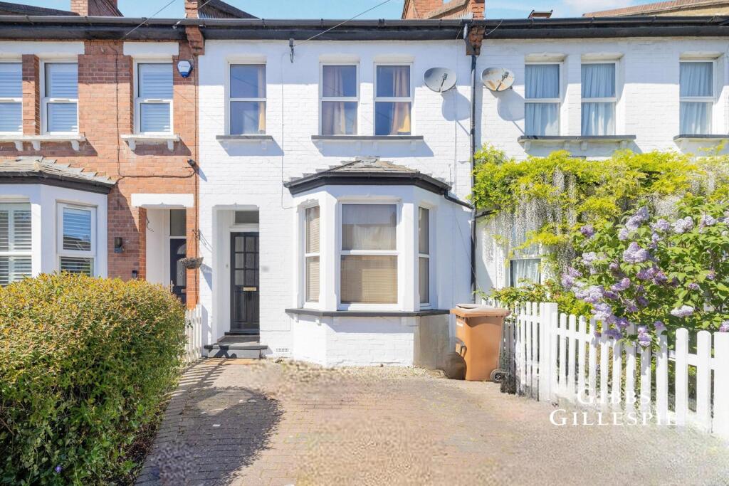 2 bed Mid Terraced House for rent in Pinner. From Gibbs Gillespie - Pinner Sales