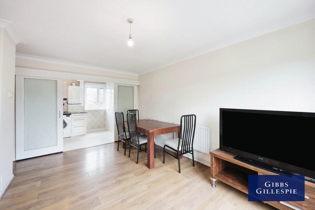 1 bed 1st Floor Flat for rent in Pinner. From Gibbs Gillespie - Pinner Sales