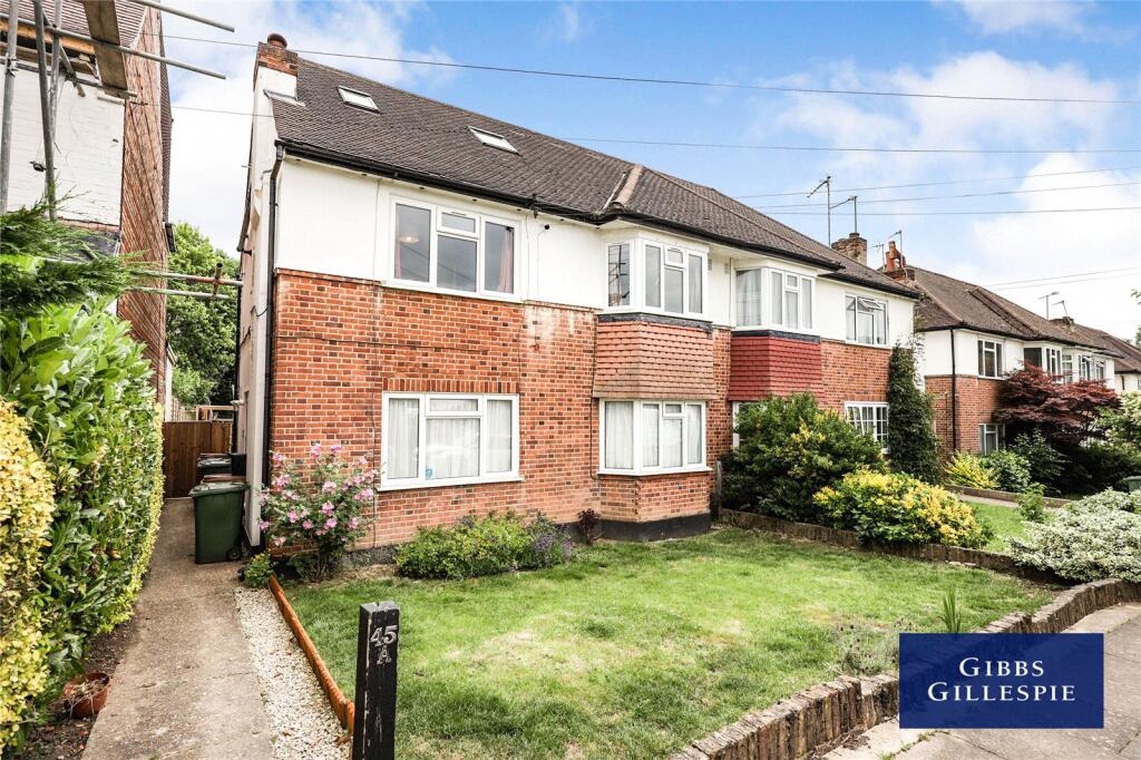 3 bed 1st Floor Flat for rent in Pinner. From Gibbs Gillespie - Pinner Sales