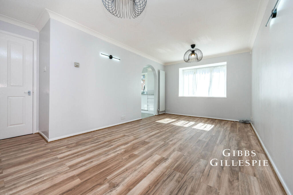 1 bed 1st Floor Flat for rent in Pinner. From Gibbs Gillespie - Pinner Sales 1 bed 1st Floor Flat for rent in Pinner. From Gibbs Gillespie - Pinner Sales