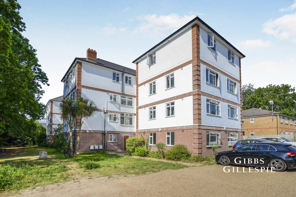 2 bed 1st Floor Flat for rent in Pinner. From Gibbs Gillespie - Pinner Sales