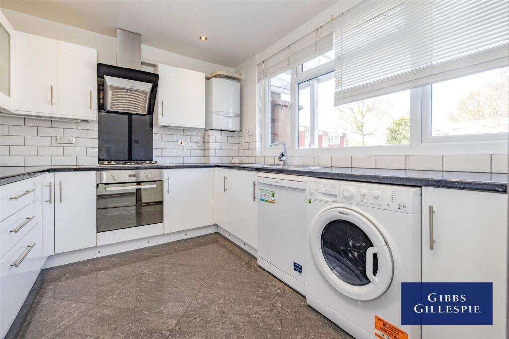 3 bed Mid Terraced House for rent in Pinner. From Gibbs Gillespie - Pinner Sales