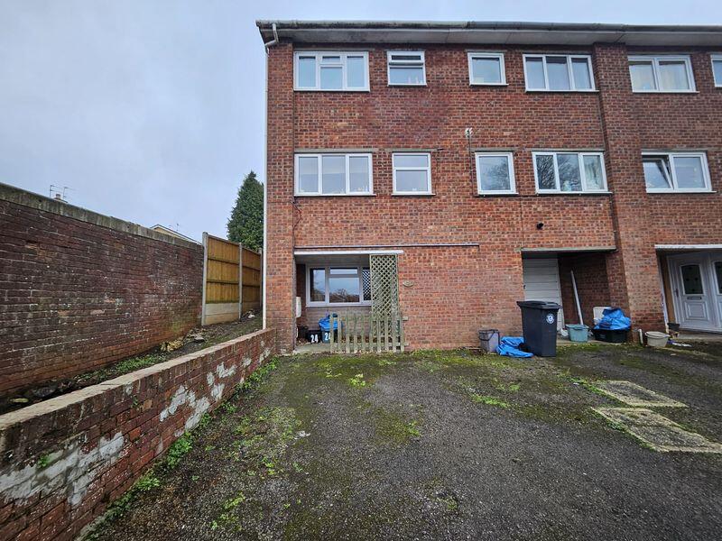 3 bed Town House for rent in Bristol. From Lifestyle Property Services - Bradley Stoke
