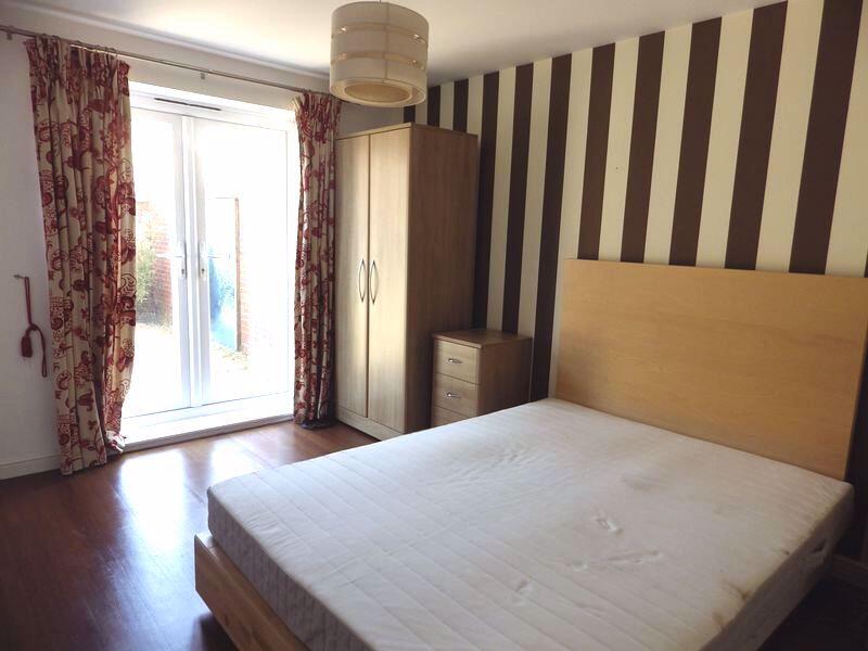 1 bed House Share for rent in Bristol. From Lifestyle Property Services - Bradley Stoke