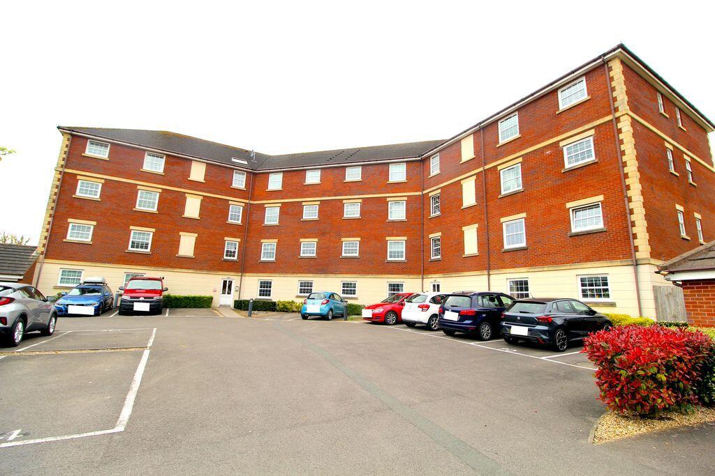 2 bed 1st Floor Flat for rent in Almondsbury. From Lifestyle Property Services - Bradley Stoke