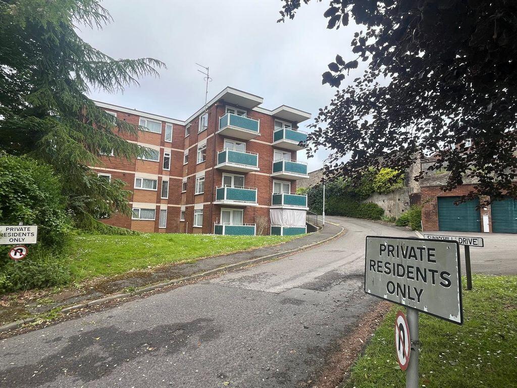4 bed Studio for rent in Bristol. From Lifestyle Property Services - Bradley Stoke