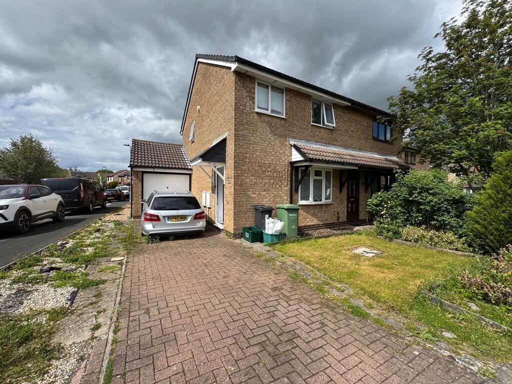 3 bed Semi Detached for rent in Almondsbury. From Lifestyle Property Services - Bradley Stoke 3 bed Semi Detached for rent in Almondsbury. From Lifestyle Property Services - Bradley Stoke