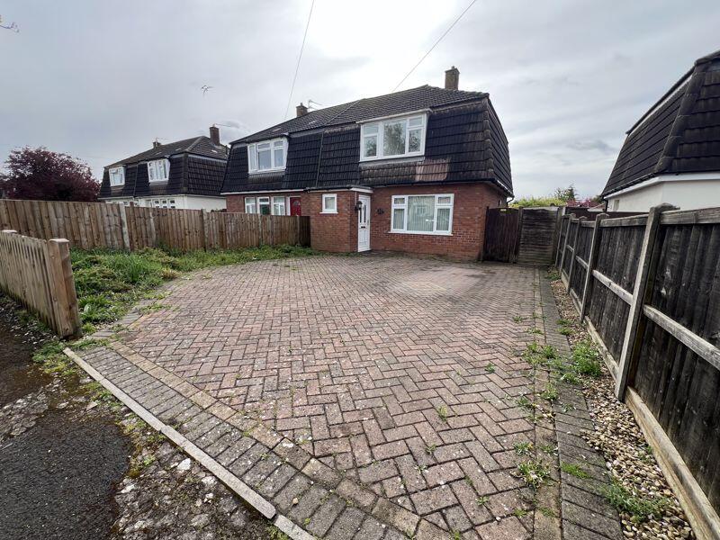 3 bed Semi Detached for rent in Filton. From Lifestyle Property Services - Bradley Stoke 3 bed Semi Detached for rent in Filton. From Lifestyle Property Services - Bradley Stoke