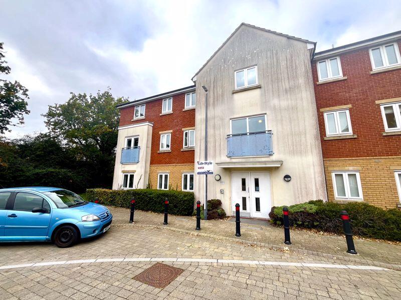2 bed 1st Floor Flat for rent in Almondsbury. From Lifestyle Property Services - Bradley Stoke 2 bed 1st Floor Flat for rent in Almondsbury. From Lifestyle Property Services - Bradley Stoke